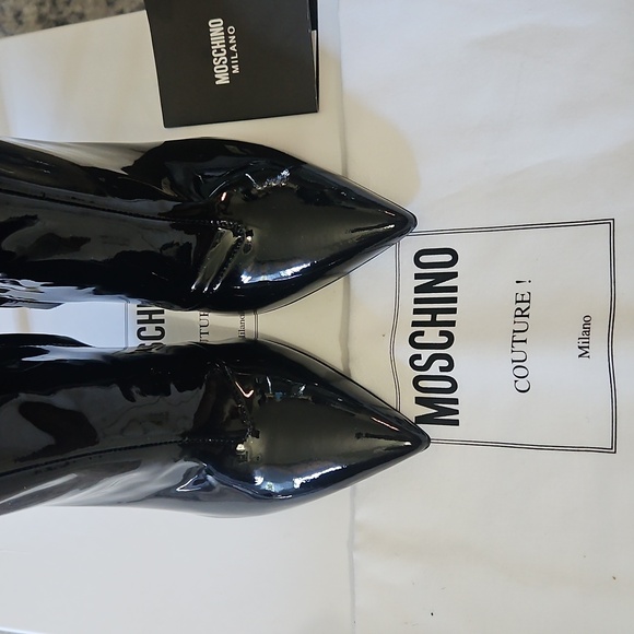 Moschino Patent Leather Pointed Toe Stiletto Boot – Black, 36.5 - Picture 5 of 9